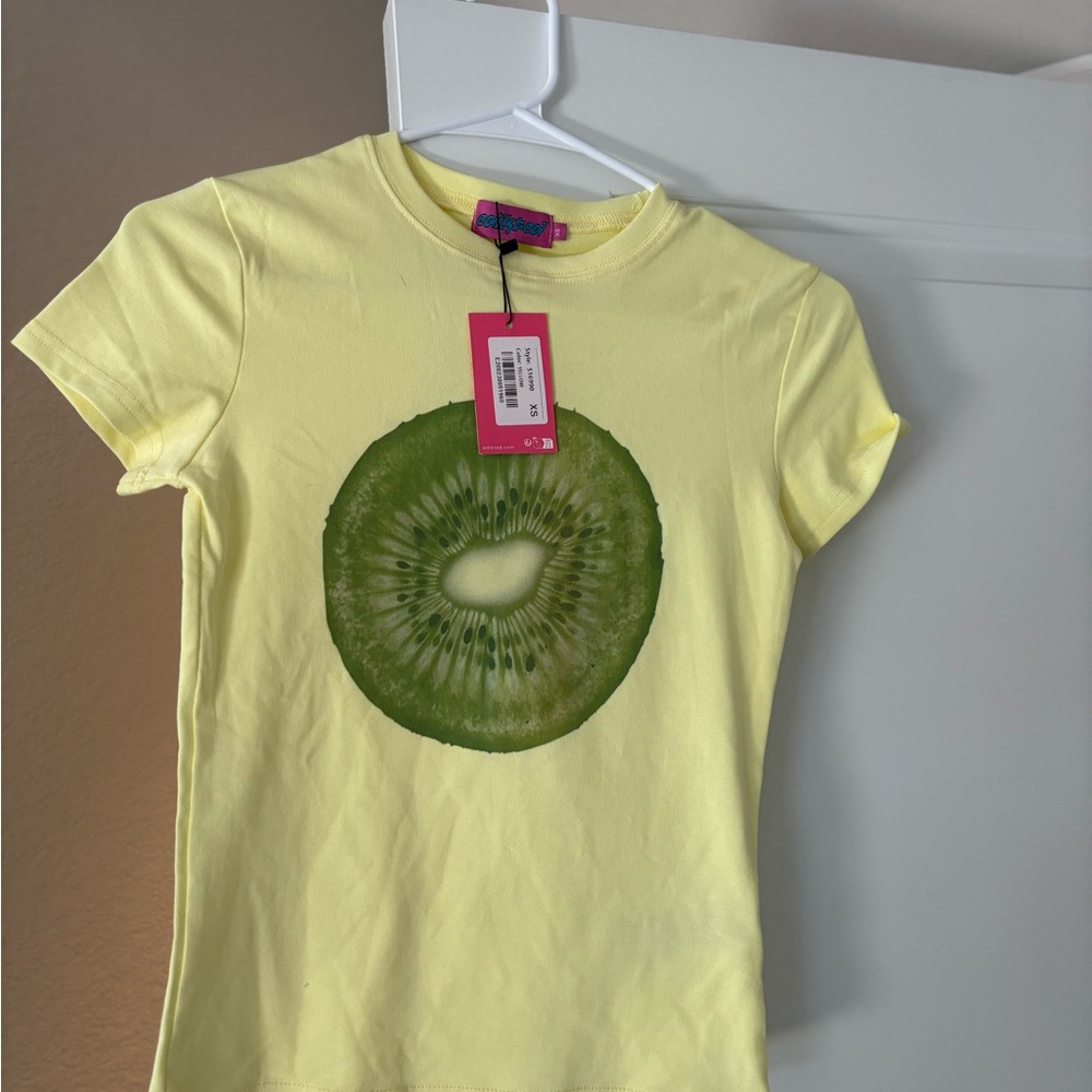 Edikted Light Yellow Tee with Kiwi Design